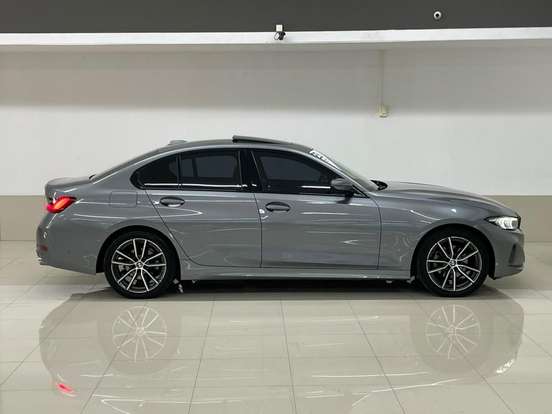 BMW-320i-2.0 16V TURBO FLEX SPORT GP AUTOMÁTICO BMW-320i-2022