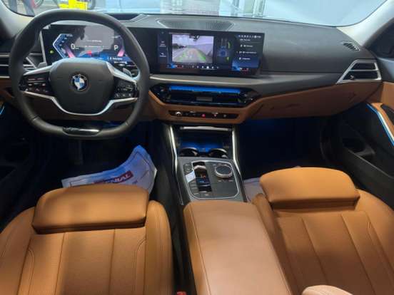 BMW-320i-2025