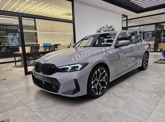 BMW 330e 2.0 16V TURBO HÍBRIDO M SPORT AUTOMÁTICO