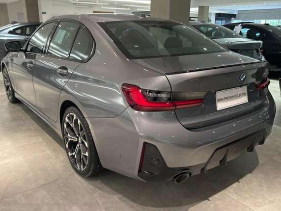 BMW-330e-2.0 16V TURBO HÍBRIDO M SPORT AUTOMÁTICO BMW-330e-2026