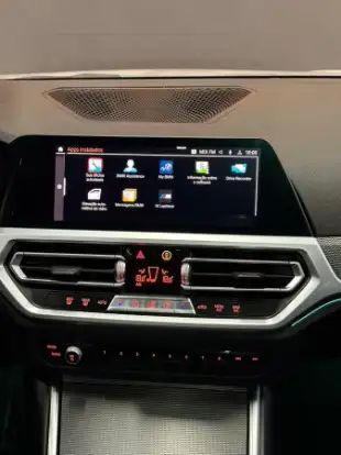 BMW-330i-2019