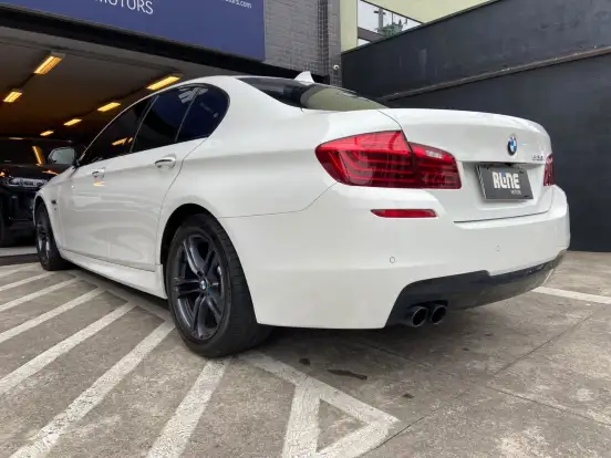 BMW-528i-2.0 M SPORT 16V GASOLINA 4P AUTOMÁTICO BMW-528i-2014