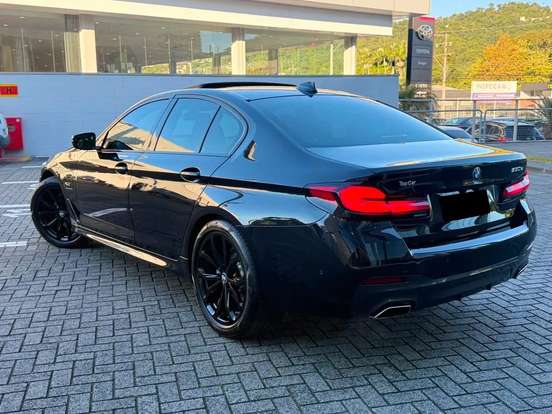 BMW-530e-2.0 16V TWINPOWER HÍBRIDO M SPORT AUTOMÁTICO BMW-530e-2023