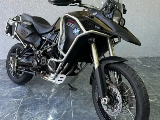 BMW-F 800 GS BMW-F 800 GS-2016