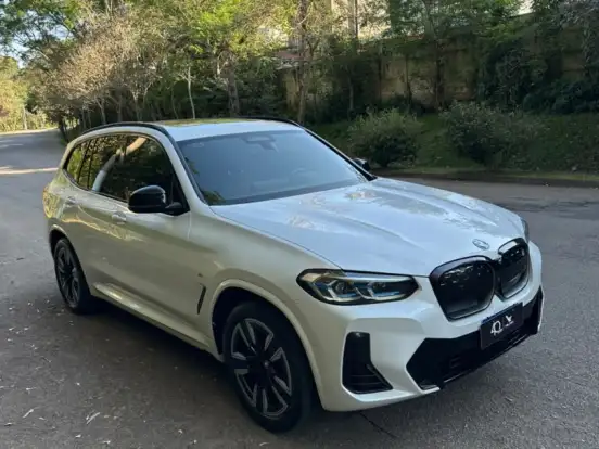 BMW-iX3-ELÉTRICO M SPORT BMW-iX3-2023