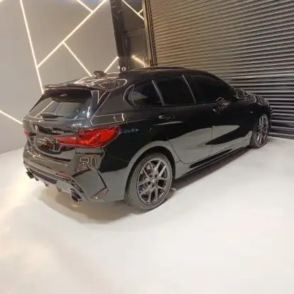 BMW-M 135i-2021