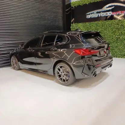 BMW-M 135i-2021