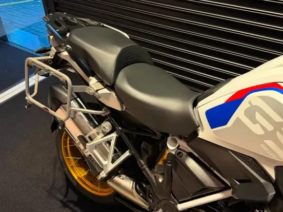 BMW-R 1250 GS PREMIUM BMW-R 1250 GS PREMIUM-2022