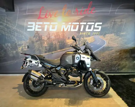 BMW-R 1300 GS ADVENTURE TRIPLE BLACK-2026