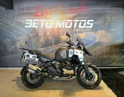 BMW R 1300 GS ADVENTURE TRIPLE BLACK BMW R 1300 GS ADVENTURE TRIPLE BLACK