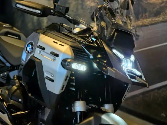 BMW-R 1300 GS ADVENTURE TRIPLE BLACK-2026