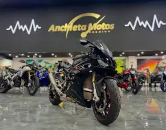 BMW S 1000 RR BMW S 1000 RR