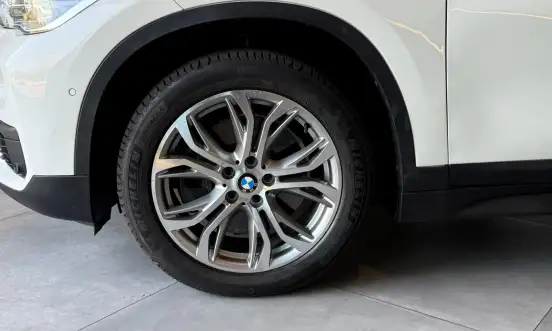 BMW-X1-2018