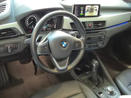 BMW-X1-2021