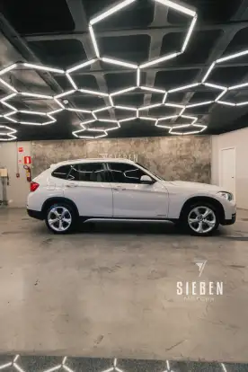 BMW-X1-2013
