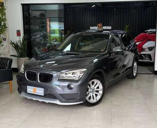 BMW-X1-2014