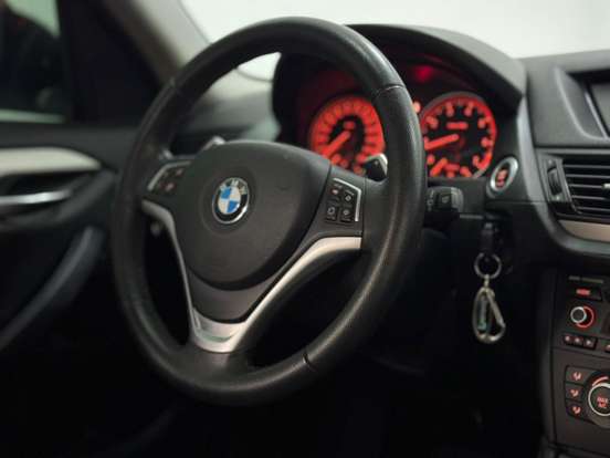 BMW-X1-2.0 16V TURBO ACTIVEFLEX SDRIVE20I X-LINE 4P AUTOMÁTICO BMW-X1-2015