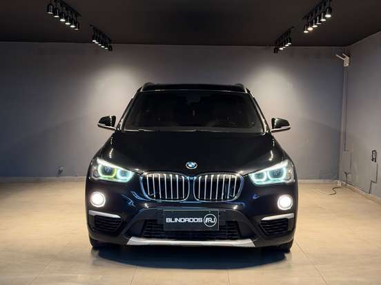 BMW-X1-2017