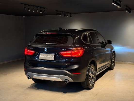 BMW-X1-2017