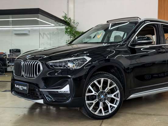 BMW-X1-2022