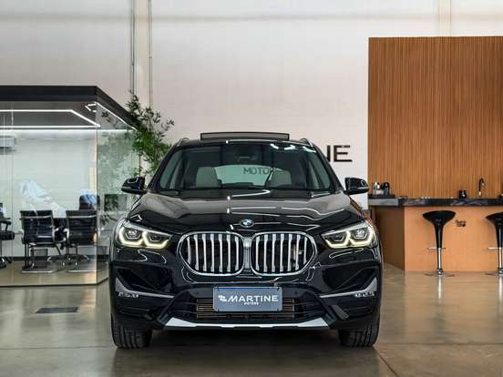 BMW-X1-2.0 16V TURBO ACTIVEFLEX SDRIVE20I X-LINE PLUS 4P AUTOMÁTICO BMW-X1-2022