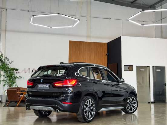BMW-X1-2.0 16V TURBO ACTIVEFLEX SDRIVE20I X-LINE PLUS 4P AUTOMÁTICO BMW-X1-2022