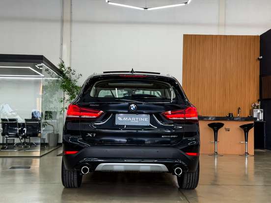 BMW-X1-2.0 16V TURBO ACTIVEFLEX SDRIVE20I X-LINE PLUS 4P AUTOMÁTICO BMW-X1-2022