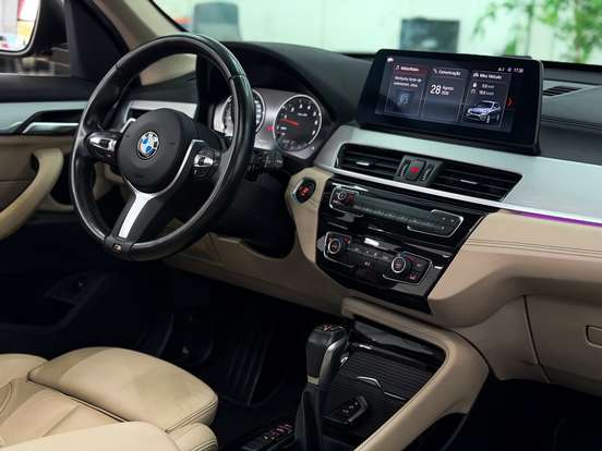 BMW-X1-2.0 16V TURBO ACTIVEFLEX SDRIVE20I X-LINE PLUS 4P AUTOMÁTICO BMW-X1-2022