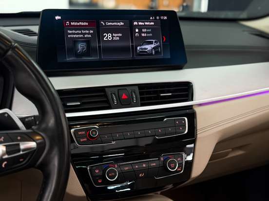 BMW-X1-2.0 16V TURBO ACTIVEFLEX SDRIVE20I X-LINE PLUS 4P AUTOMÁTICO BMW-X1-2022