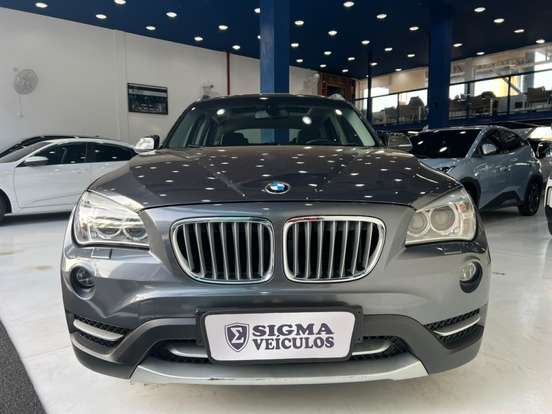 BMW-X1-2.0 16V TURBO GASOLINA SDRIVE20I 4P AUTOMÁTICO BMW-X1-2014