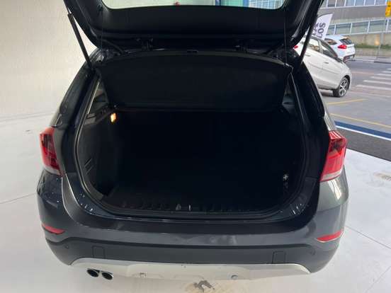 BMW-X1-2.0 16V TURBO GASOLINA SDRIVE20I 4P AUTOMÁTICO BMW-X1-2014