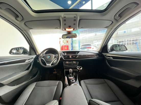 BMW-X1-2014