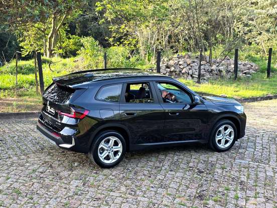 BMW-X1-2025