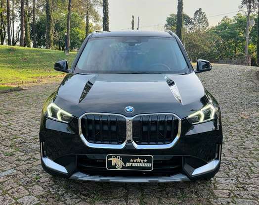 BMW-X1-2025