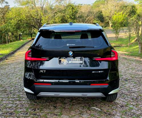 BMW-X1-2025