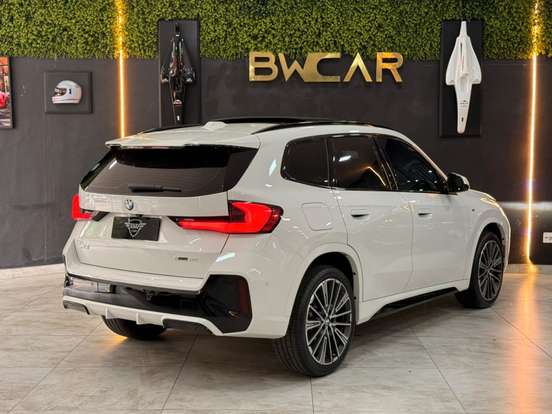 BMW-X1-2.0 16V TURBO GASOLINA SDRIVE20I M SPORT STEPTRONIC BMW-X1-2024