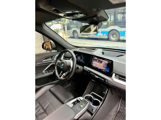 BMW-X1-2023