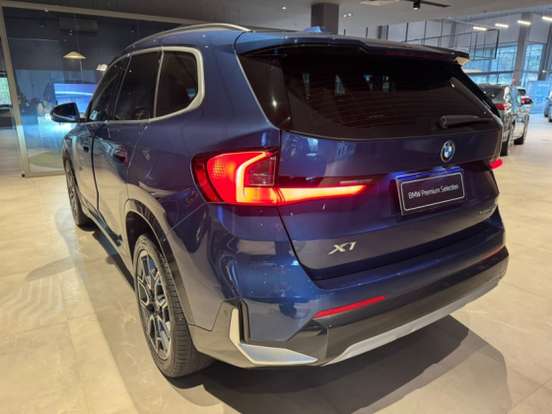BMW-X1-2.0 16V TURBO GASOLINA SDRIVE20I X-LINE STEPTRONIC BMW-X1-2024