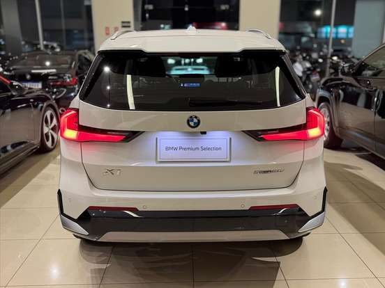 BMW-X1-2.0 16V TURBO GASOLINA SDRIVE20I X-LINE STEPTRONIC BMW-X1-2024
