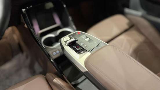 BMW-X1-2024