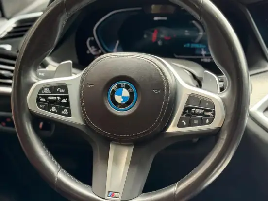 BMW-X5-3.0 I6 TURBO HÍBRIDO XDRIVE45E M SPORT AUTOMÁTICO BMW-X5-2023