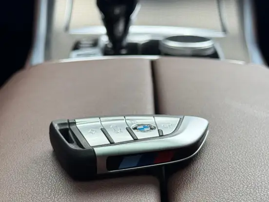 BMW-X5-3.0 I6 TURBO HÍBRIDO XDRIVE45E M SPORT AUTOMÁTICO BMW-X5-2023