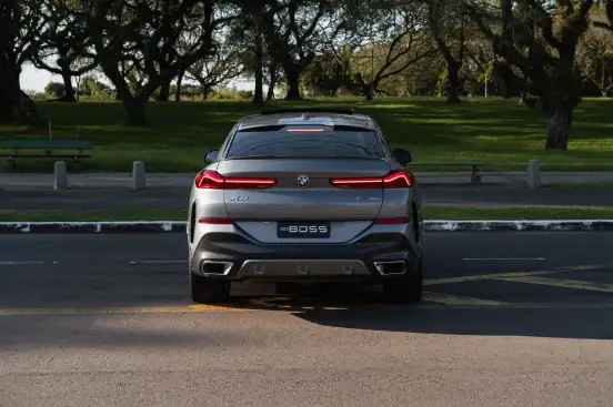 BMW-X6-2024