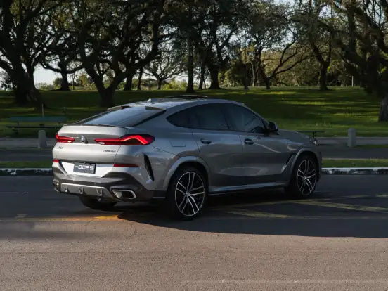 BMW-X6-3.0 TWINPOWER GASOLINA XDRIVE40I M SPORT AUTOMÁTICO BMW-X6-2024