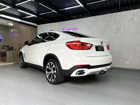 BMW-X6-3.0 TWINPOWER GASOLINA XDRIVE35I M SPORT AUTOMÁTICO BMW-X6-2018