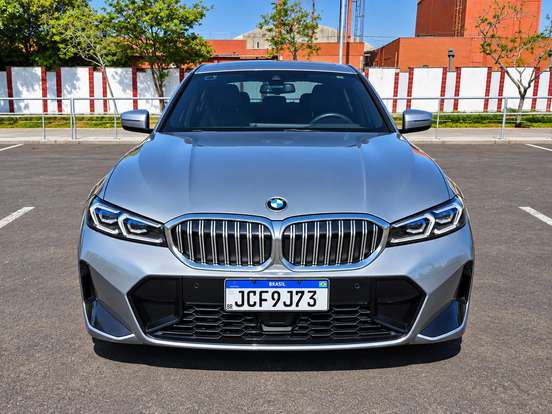 BMW-320i-2.0 16V TURBO FLEX M SPORT AUTOMÁTICO BMW-320i-2023