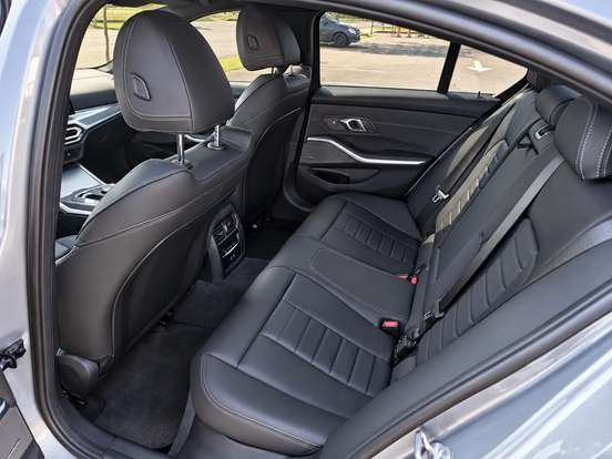 BMW-320i-2.0 16V TURBO FLEX M SPORT AUTOMÁTICO BMW-320i-2023