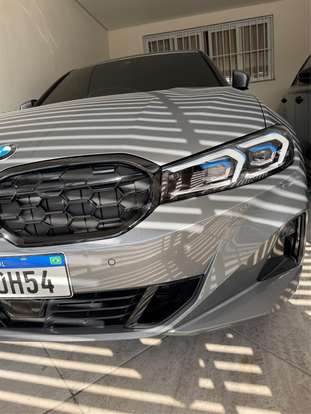 BMW-320i-2024