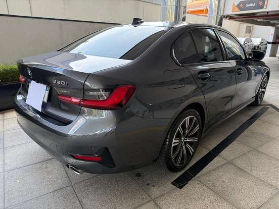 BMW-320i-2.0 16V TURBO GASOLINA GP AUTOMÁTICO BMW-320i-2020