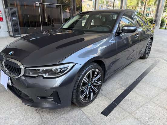BMW-320i-2.0 16V TURBO GASOLINA GP AUTOMÁTICO BMW-320i-2020
